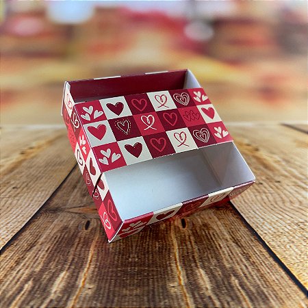 10 CAIXA BROWNIE DIA DOS NAMORADOS CORAÇÕES COM  CELOFANE 7X7X2,5cm 5500  (IDEIA NAMORADOS 2025)