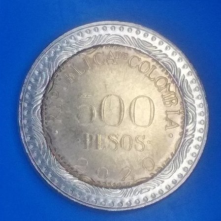 MOEDA DA COLOMBIA DE 500 PESOS.  ANO 2020