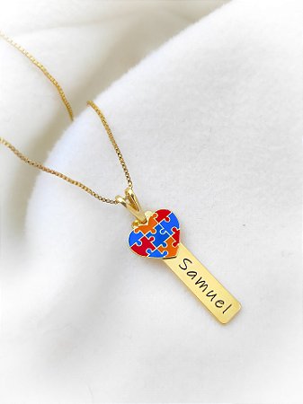 Colar Personalizado Símbolo do autismo ( Fazemos todos os nomes).