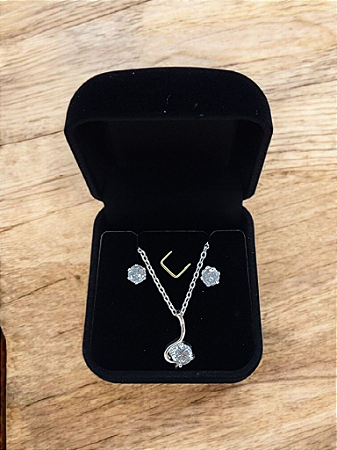 Conjunto colar e brincos prata 925 com detalhe em zircônia BCJ403