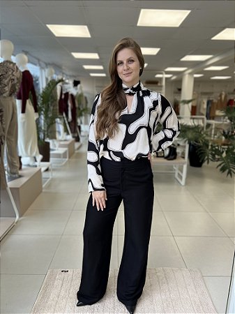 CALÇA ALFAIATARIA EM LINHO