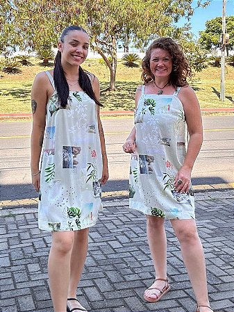VESTIDO CURTO ESTAMPA ALBUM