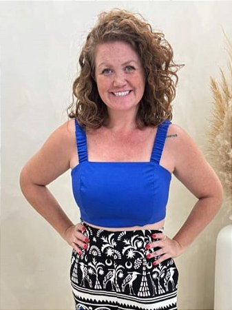 TOP EM LINHO COM ALÇAS FRANZIDAS