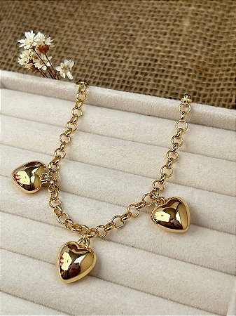 PULSEIRA TRÊS CORAÇÕES BANHADA A OURO