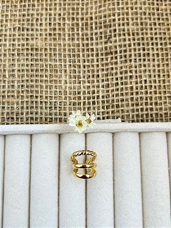 BRINCO PIERCING FAKE TRÊS ELOS BANHADO A OURO