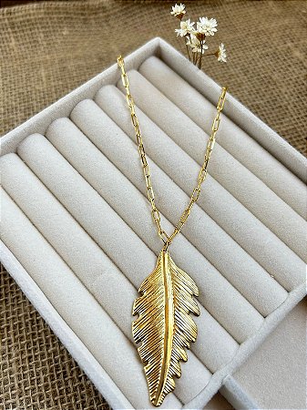 COLAR CARTIER COM FOLHA RISCADA BANHADO A OURO 18K 50 CM