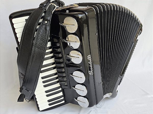 Acordeon 120 Baixos Scandalli 4° de Voz "Linda"