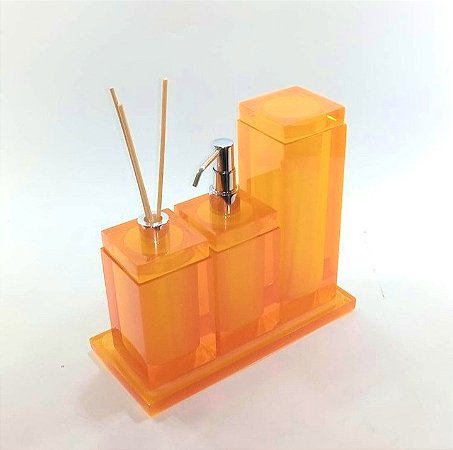KIT COM 3 POTES E BANDEJA, COR LARANJA TR LINHA QUADRADA EM RESINA DE POLIESTER
