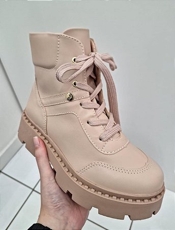 Bota Cuturno Tratorada Amêndoa