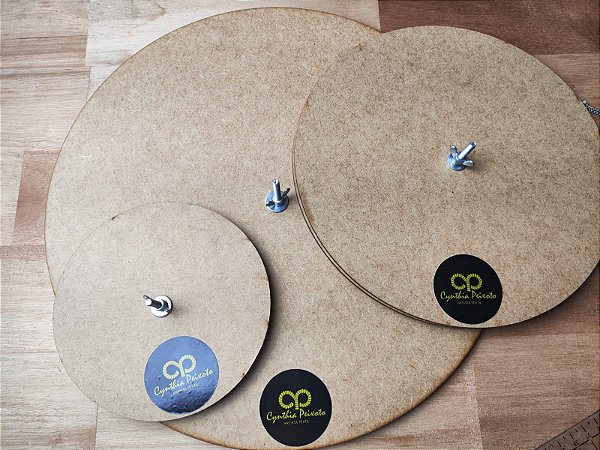 KIT SUPORTE E MOLDE PARA PEÇAS DE MACRAMÊ REDONDAS (3 TAMANHOS)