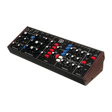 Sintetizador Analógico MODEL D - BEHRINGER