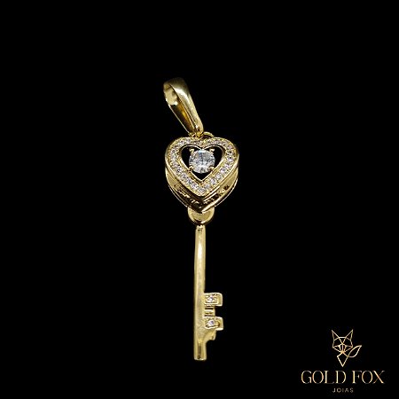 PINGENTE CHAVE CRAVEJADO (2,1 G) - BANHADO A OURO 18K