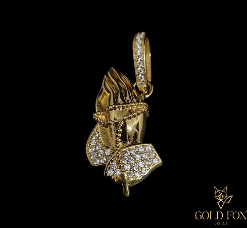 PINGENTE ORAÇÃO CRAVEJADA - BANHADO A OURO 18K