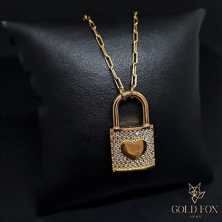 COLAR CADEADO CRAVEJADO CORAÇÃO - BANHADO A OURO 18K