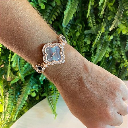 Relógio Feminino Trevos Preto Cravejado Aço Inox