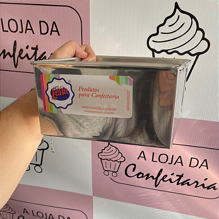 FORMA BOLO QUADRADA FUNDO FIXO 15X8 DONA LELLA