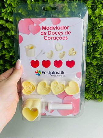 Modelador De Doces Corações 4 Moldes Festplastik 2276