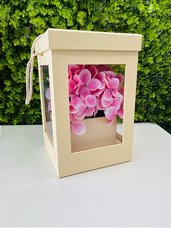 Kit Presente Caixa Alta C/ Visor Kraft E Arranjo Hortência Cromus