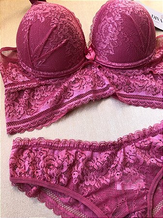 Lingerie conjunto de sutiã e calcinha renda rosa antigo com bojo e aro
