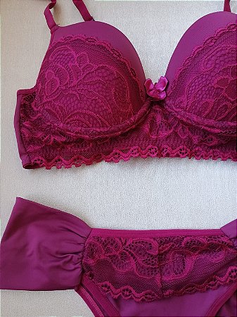 Lingerie conjunto de sutiã e calcinha renda vinho com bojo e aro