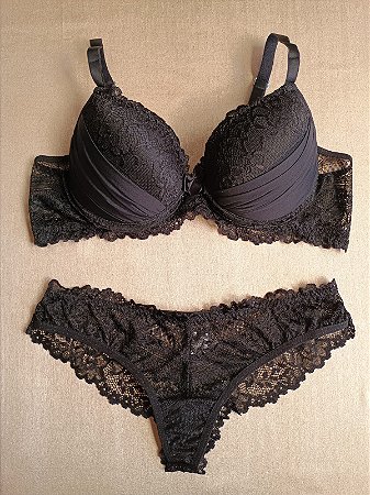 Lingerie conjunto de sutiã e calcinha renda preta com bojo e aro