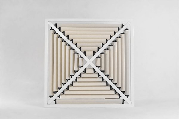 GRELHA PIRAMIDE 670MM x 670MM TIPO DIFUSOR