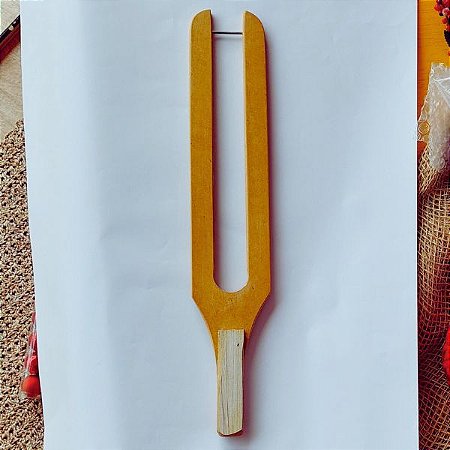 Tear de Grampo 7.5 cm em Madeira