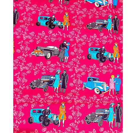 Tecido Tricoline para Patchwork com Estampa de Carros e Casais em Fundo Rosa Pink