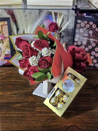 Kit Paredes - Buquê com 6 Rosas Nacionais + Chocolate Ferrero Rocher