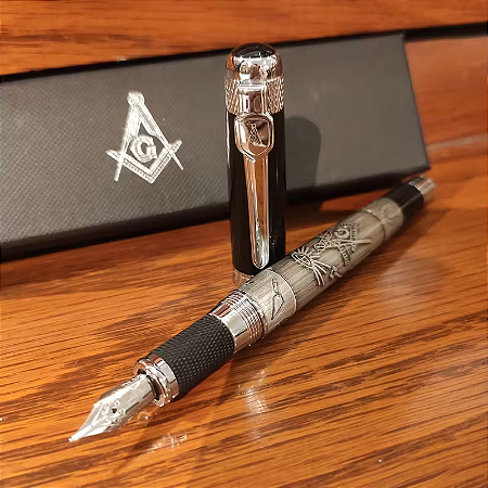 Caneta Tinteiro de Metal Maçonica +conversor Cor Prata Envelhecida Texturada