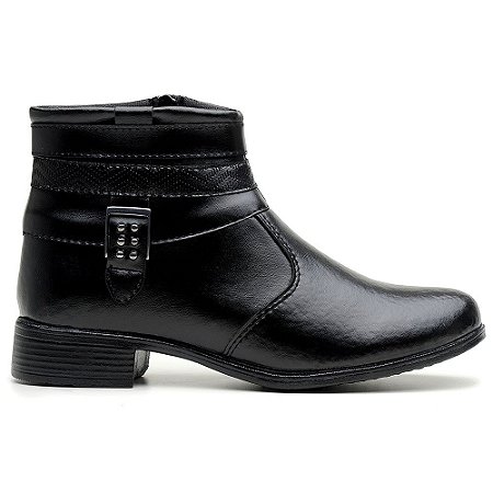 Bota Feminina Cano Curto em Couro Preto