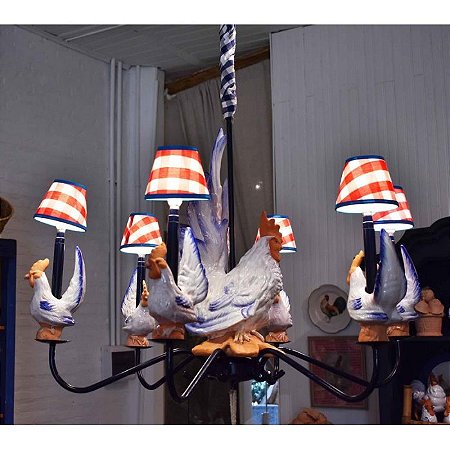 LUSTRE DE GALO TERRACOTA BRANCO E AZUL COM 6 BRAÇOS