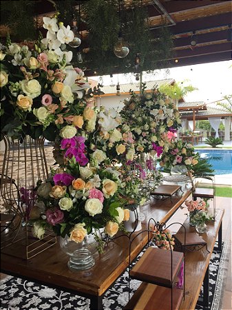 Decoração de Mesa de Bolo – O Grande Destaque da Sua Festa