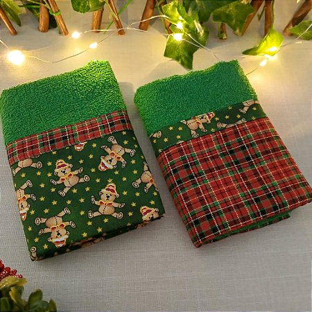 Duo Coordenado de Toalha Higiênica com Barrado em Tecido Estampado Xadrez e Ursinhos Natalinos