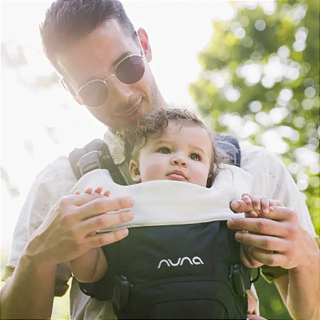 Nuna Canguru Cudl Clik Caviar Preto - JH Baby Store | Loja Oficial