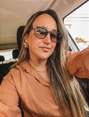 Oculos Emily onça