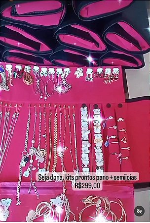 Kit rosa com 54 peças de semijoias + mostruário