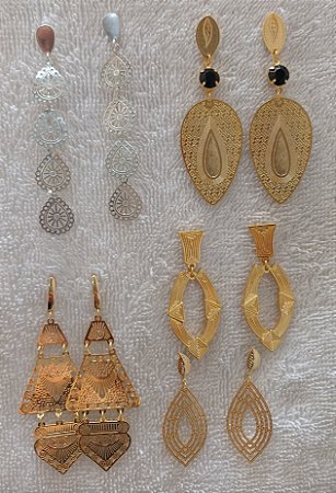 10 Brincos grandes banhado ouro 18k. Sortidos