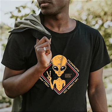 Camiseta Há Muitas Moradas Na Casa De Meu Pai