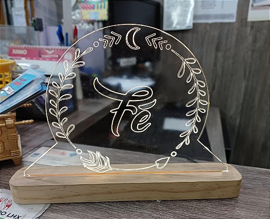 Luminária Fé de Mesa Abajur com Iluminação em Led e Acrílico com Gravação à Laser