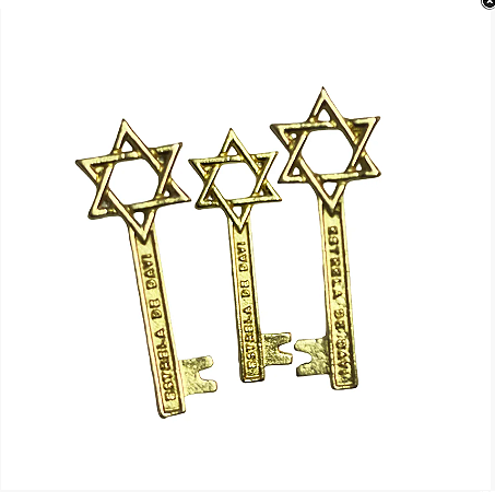 chave estrela de Davi metal dourada 25 unidades