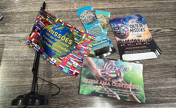 Kit Culto de Missões Igreja 2 - 1 Bandeira + 100 Marcadores + 100 Folhetos + 100 Envelopes