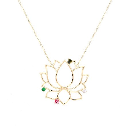 Colar com pingente flor de lotus G cravejada com cristais esmeralda, turmalina rosa, peridoto.