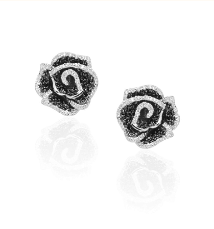 Brincos pino flor cravejados com zircônias negra e cristal