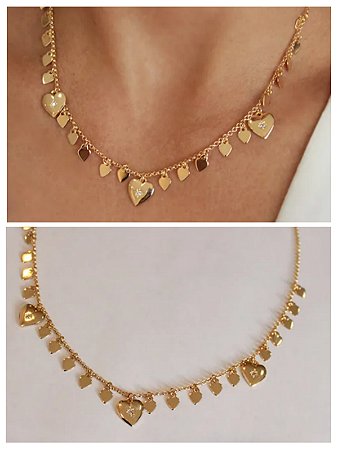 Colar pingentes de coração, três deles com zircônias cristal