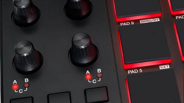 Controlador AKAI MPD218 - Equipamentos para DJs é Aqui