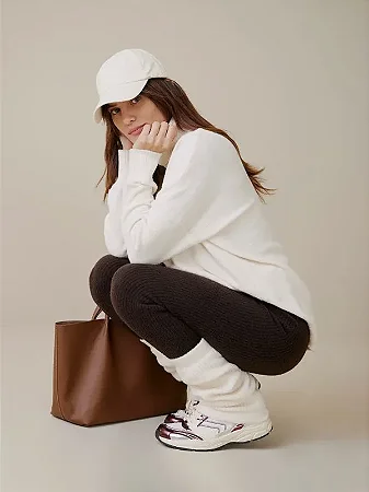 Blusa em Fio Nuvem com Gola Alta Canelada - NORI 16247