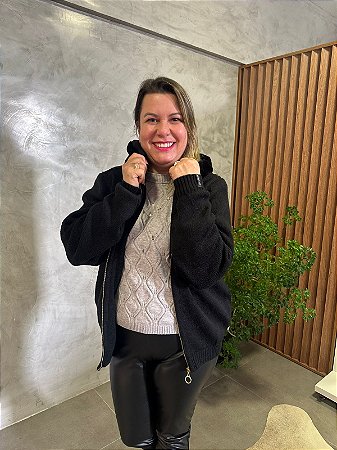 Casaco com Capuz em Pele Fake - BIAMAR 11170