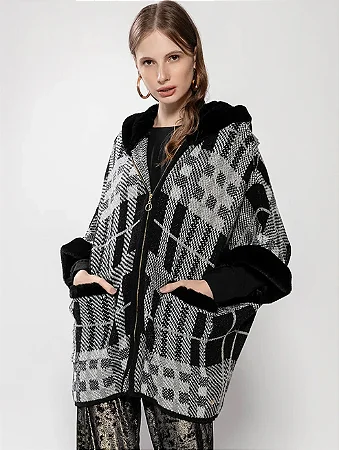 Casaco em Padronagem Xadrez e  Pele Fake - BIAMAR 11030