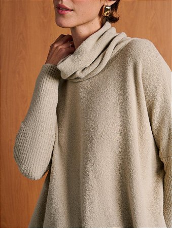 Blusa Alongada em Fio Pluma com Gola Alta - BIAMAR 11880